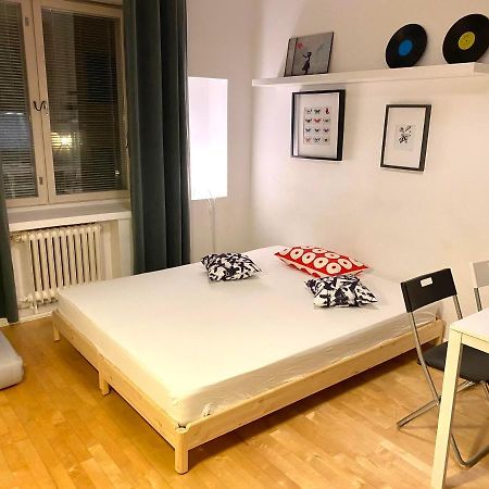 Apartamento Cozy Gem In The Heart Of Design District Helsinki Exterior foto